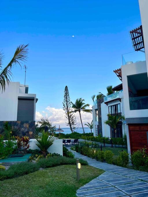 Summer Beachfront Apartment 벨마르 외부 사진
