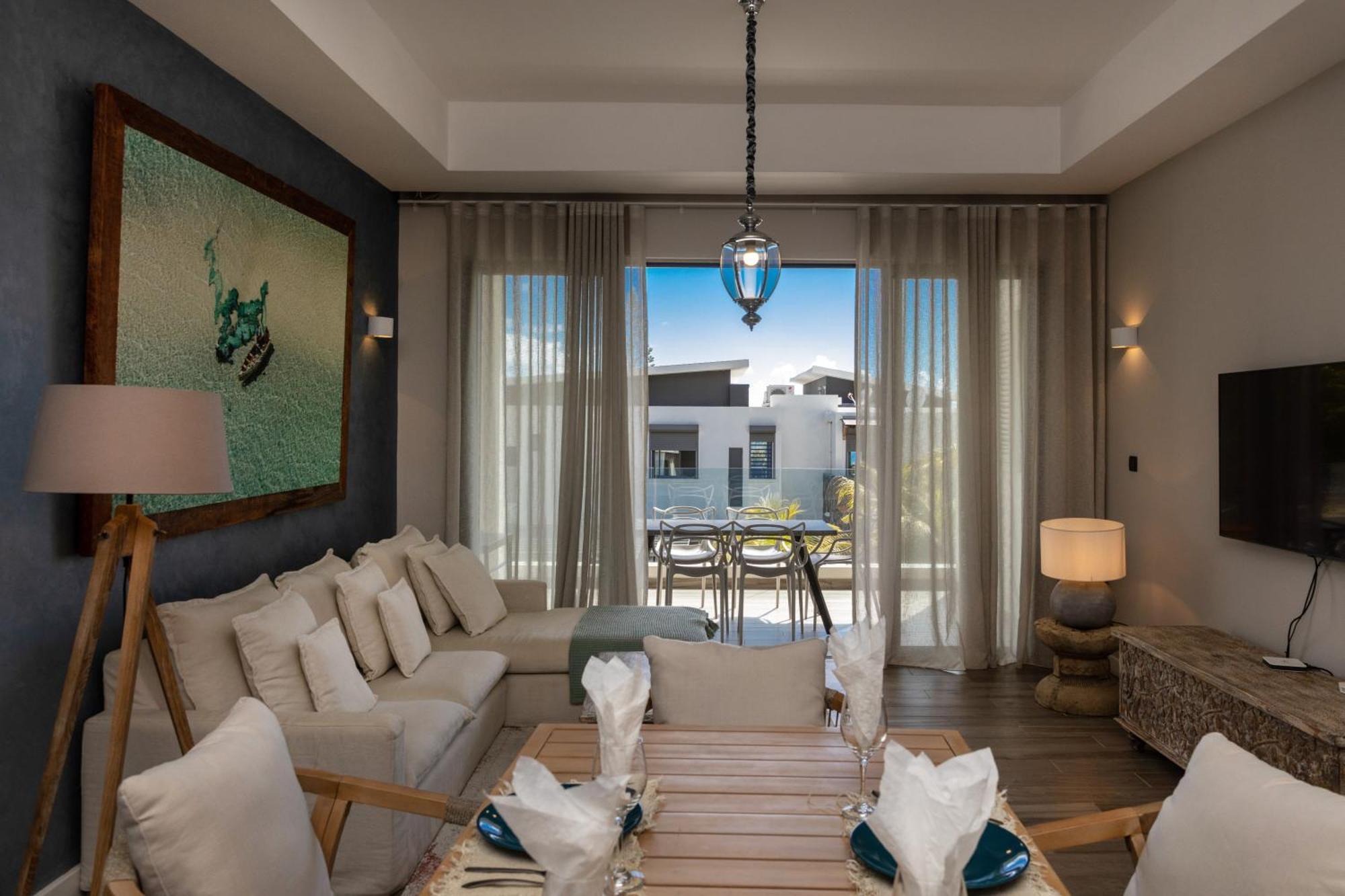 Summer Beachfront Apartment 벨마르 외부 사진