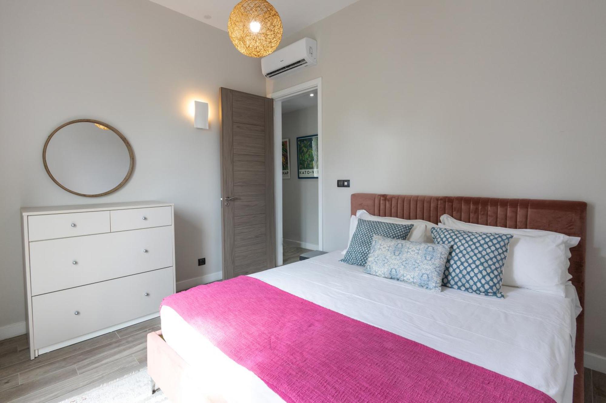 Summer Beachfront Apartment 벨마르 외부 사진